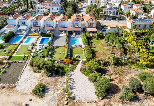 Villa in Ayia Napa - Ayia Thekla Beach House Villa in Ayia Napa - Ayia Thekla Beach House