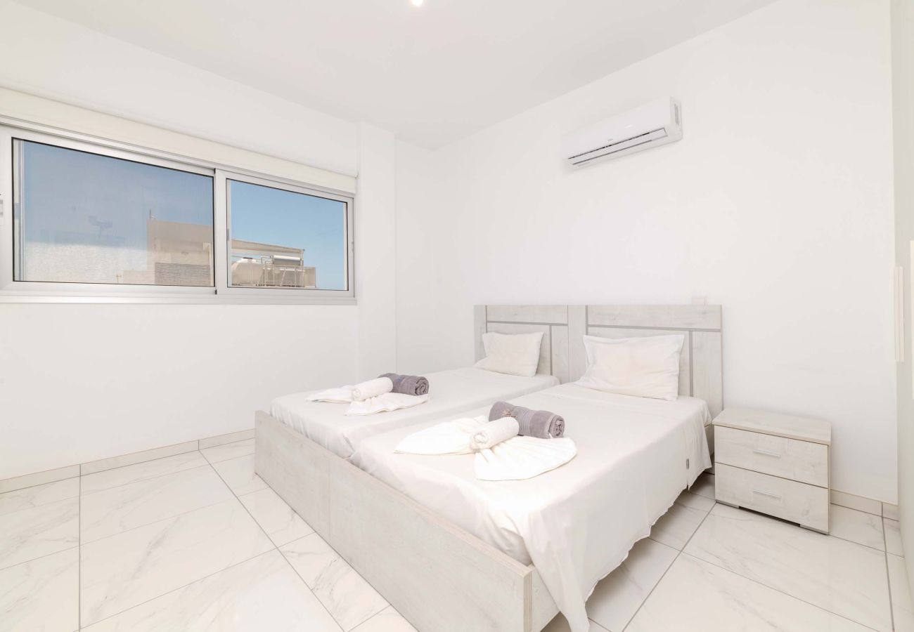 Villa in Ayia Napa - Elite Blu Heights Villa