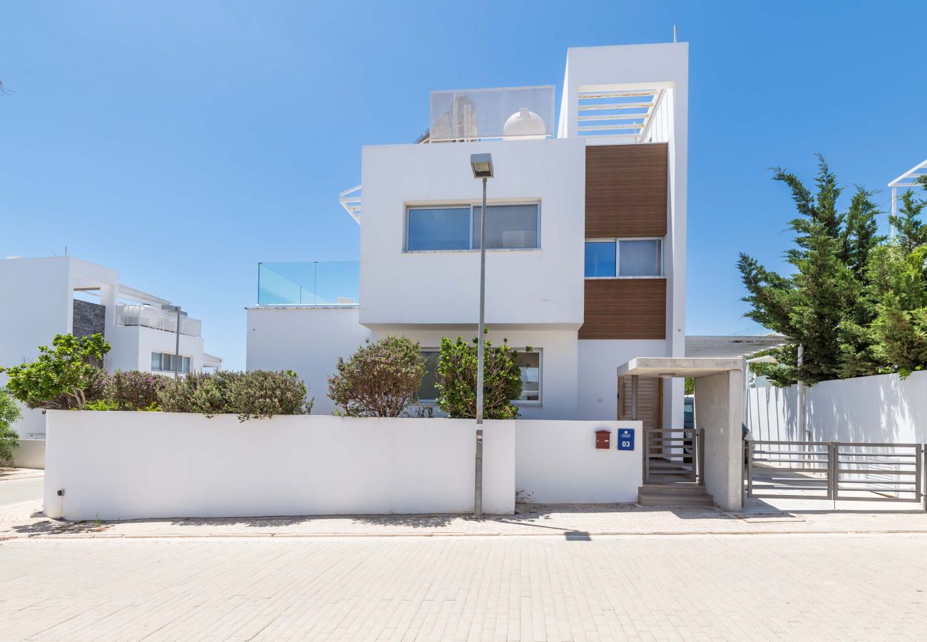 Villa in Ayia Napa - Elite Blu Heights Villa
