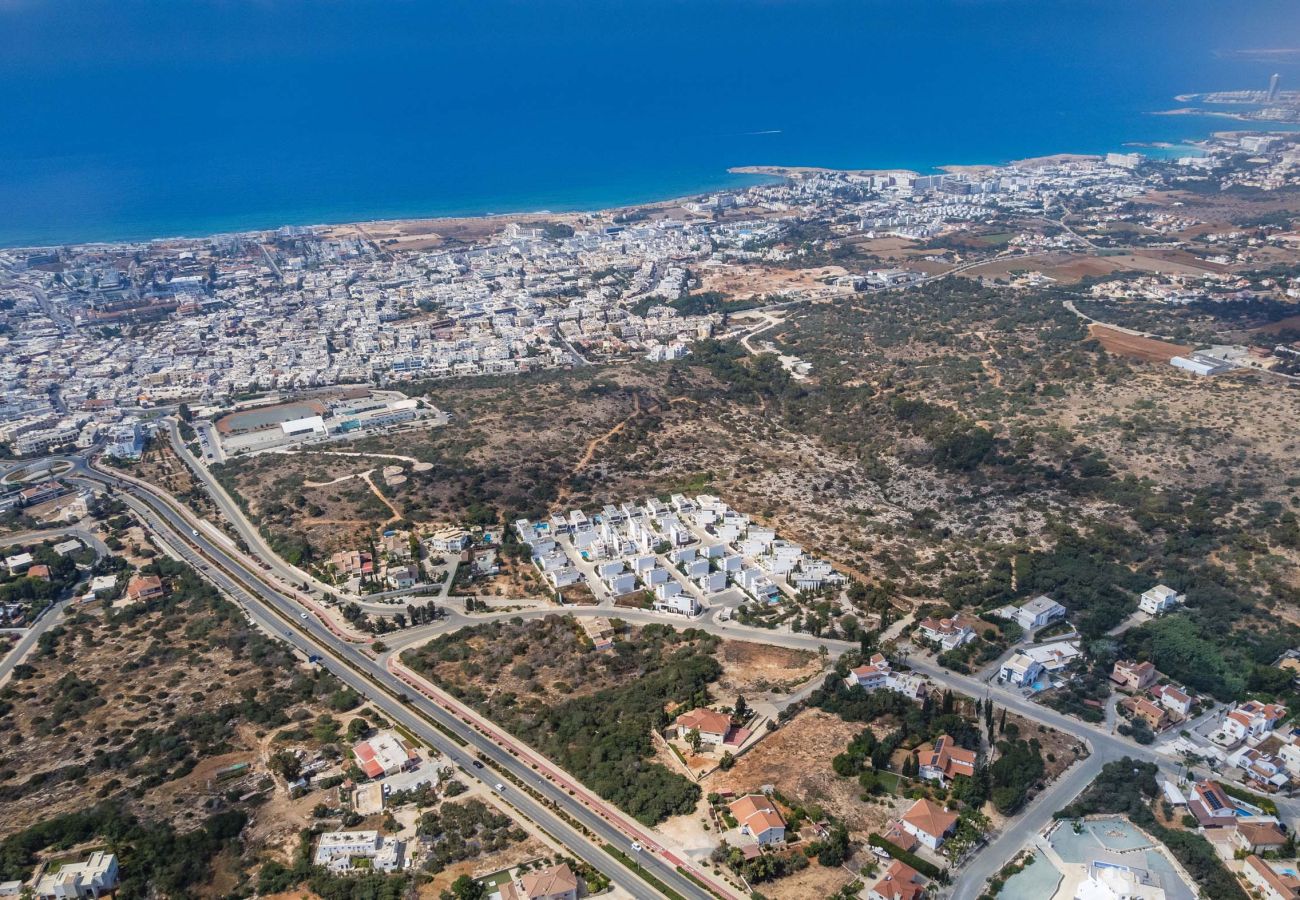 Villa in Ayia Napa - Elite Blu Heights Villa