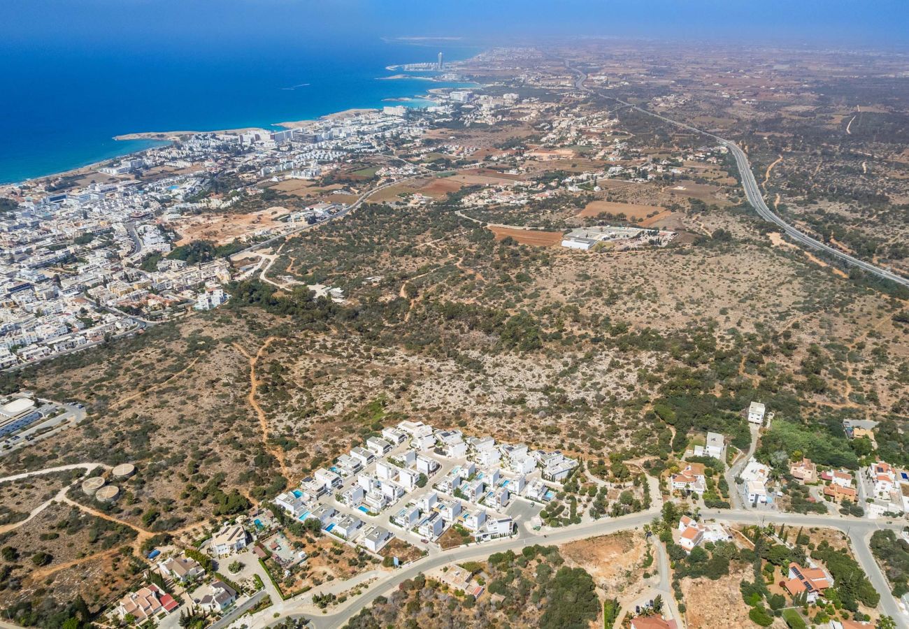 Villa in Ayia Napa - Elite Blu Heights Villa