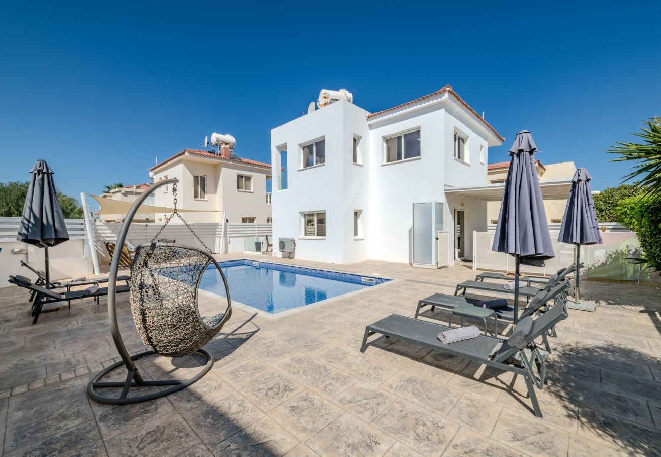 Villa in Protaras - Ayia Triada Beach Gardens