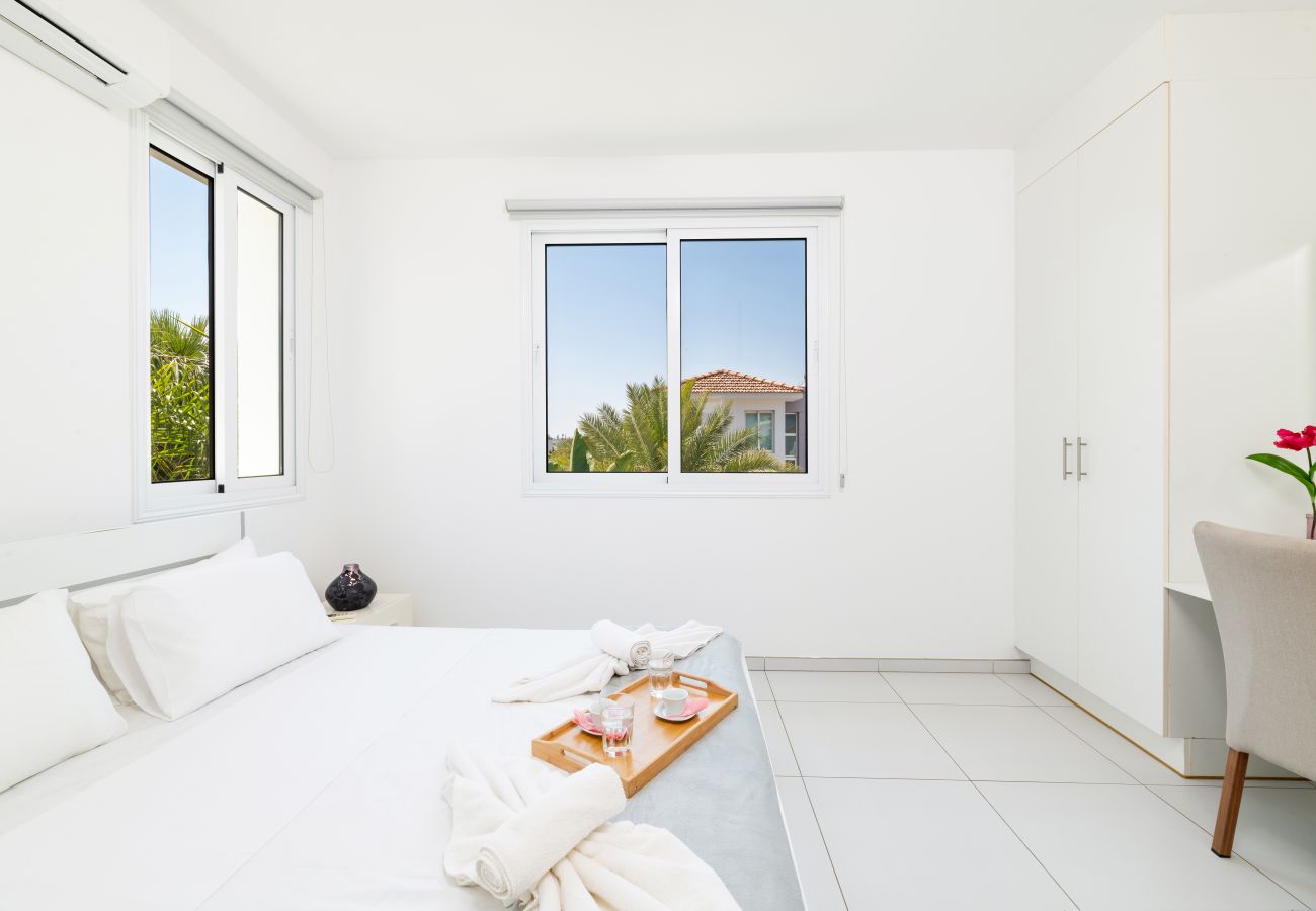 Villa in Protaras - Villa Avra 84