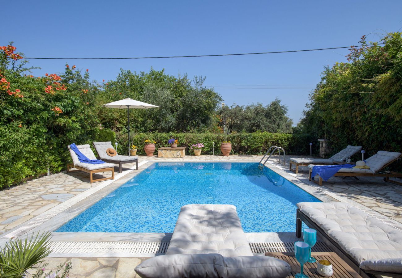 Villa in Barbati - Beach Villa Blue - Corfu