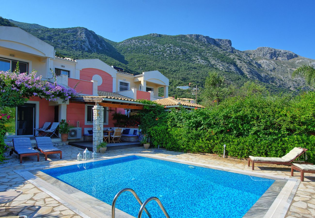 Villa in Barbati - Beach Villa Blue - Corfu