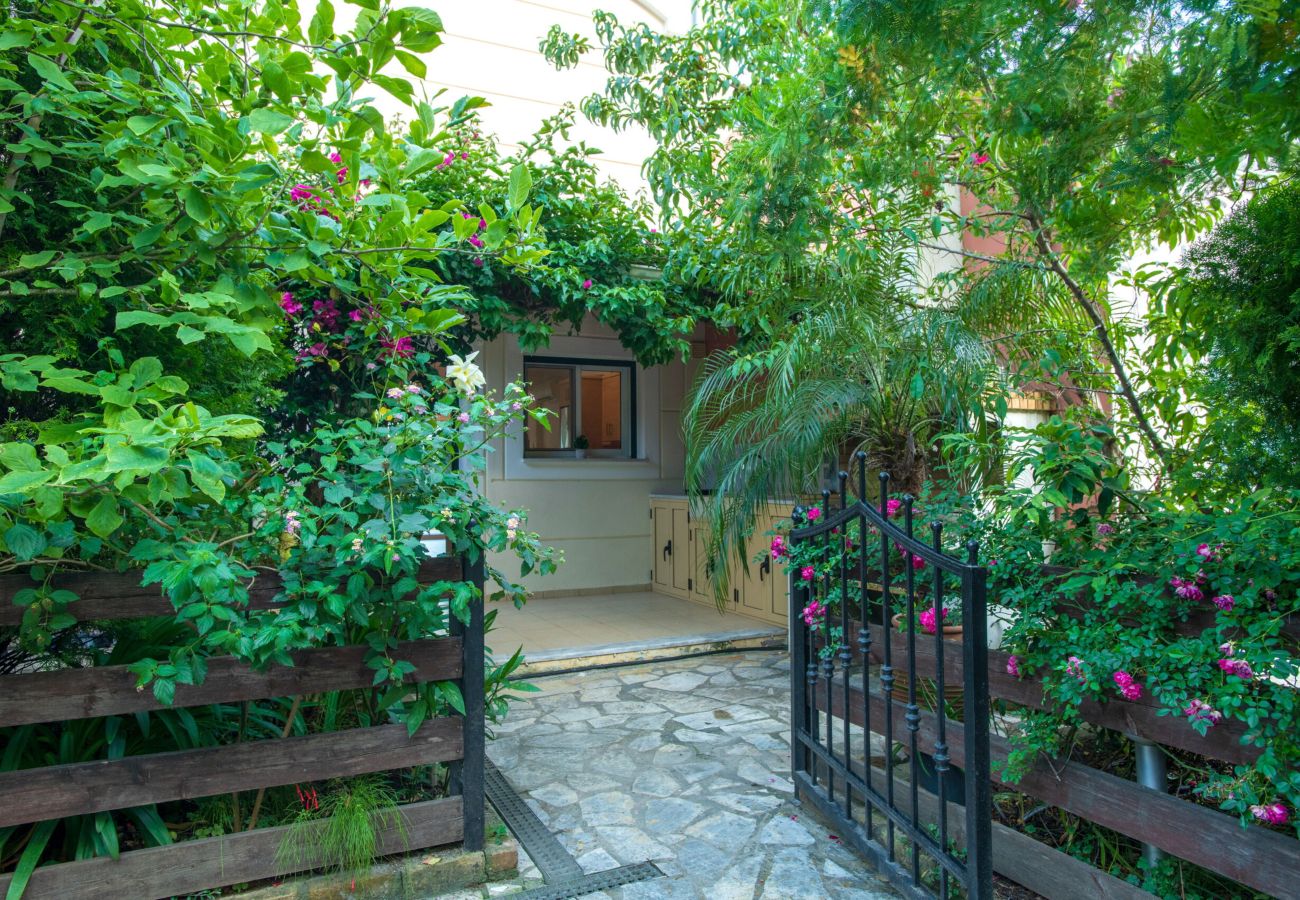 Villa in Barbati - Beach Villa Blue - Corfu