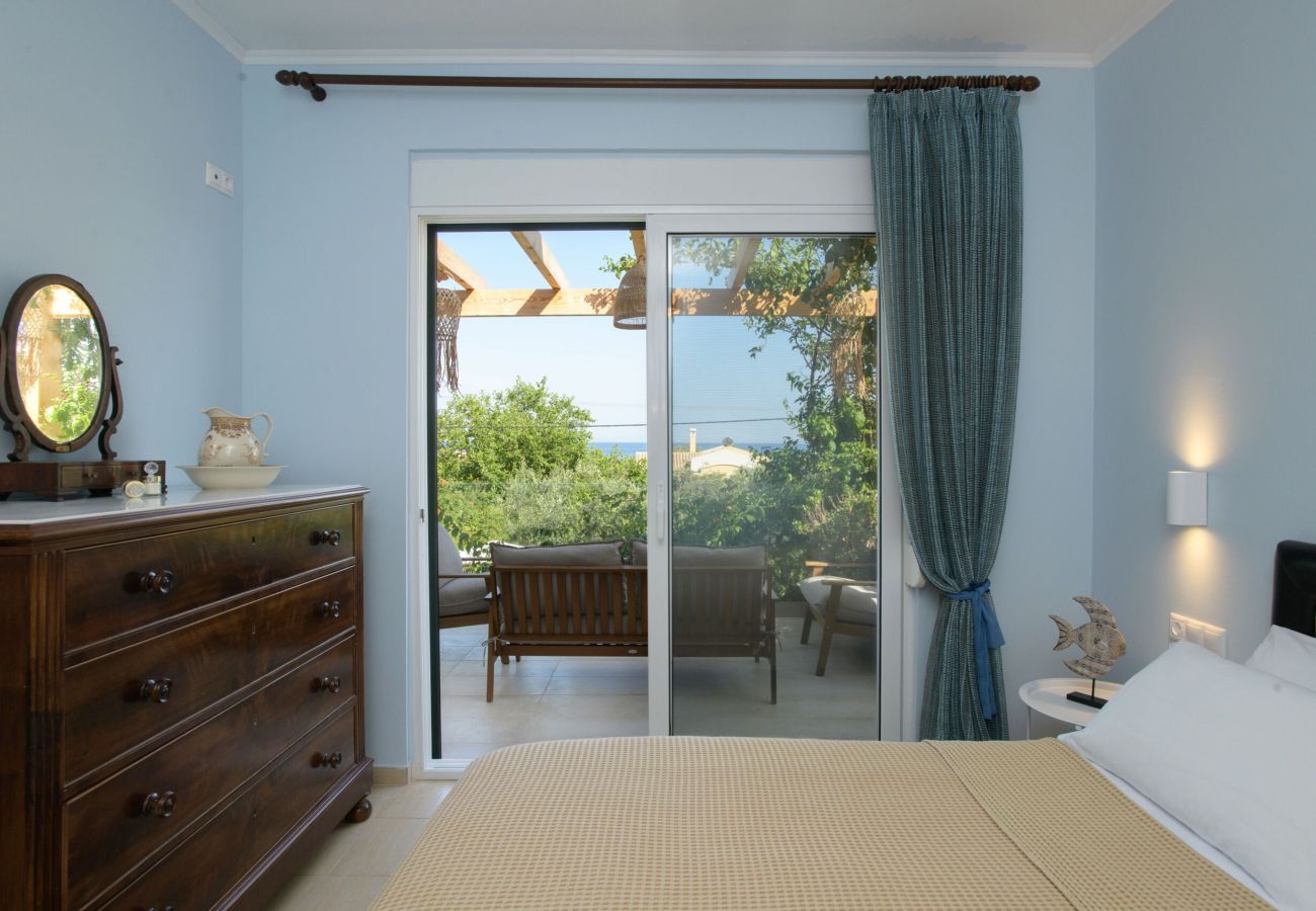 Villa in Barbati - Beach Villa Blue - Corfu