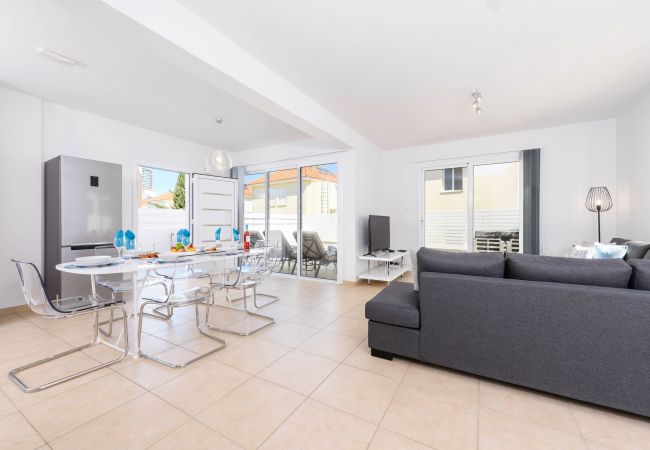 Вилла на Protaras - Villa Elaine Вилла на Protaras - Villa Elaine