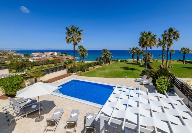 Вилла на Protaras - Royal Beachfront Villa Вилла на Protaras - Royal Beachfront Villa