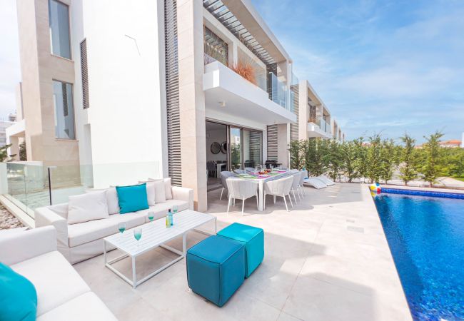 Вилла на Protaras - Azure Seaview - Jade Villa