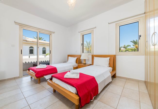 Вилла на Protaras - Villa Lindo Вилла на Protaras - Villa Lindo