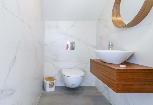 Вилла на Protaras - By The Beach - Blue Topaz Villa Вилла на Protaras - By The Beach - Blue Topaz Villa