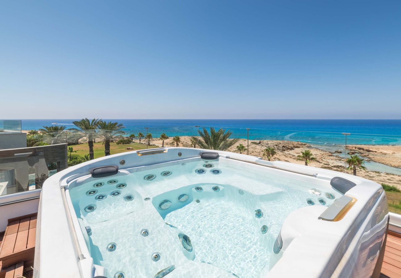 Вилла на Ayia Napa - Vivo Mare Panorama Beachfront Villa