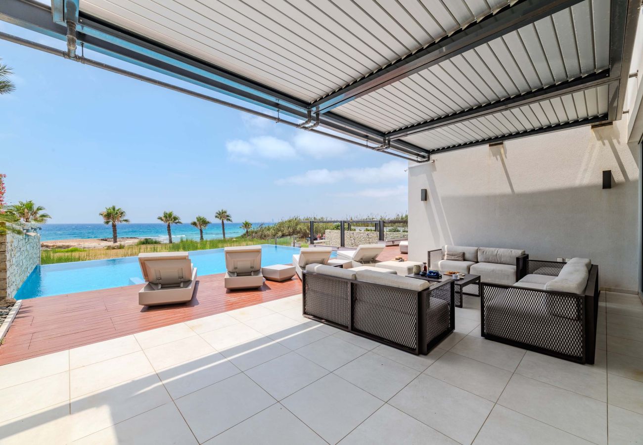 Вилла на Ayia Napa - Vivo Mare Panorama Beachfront Villa