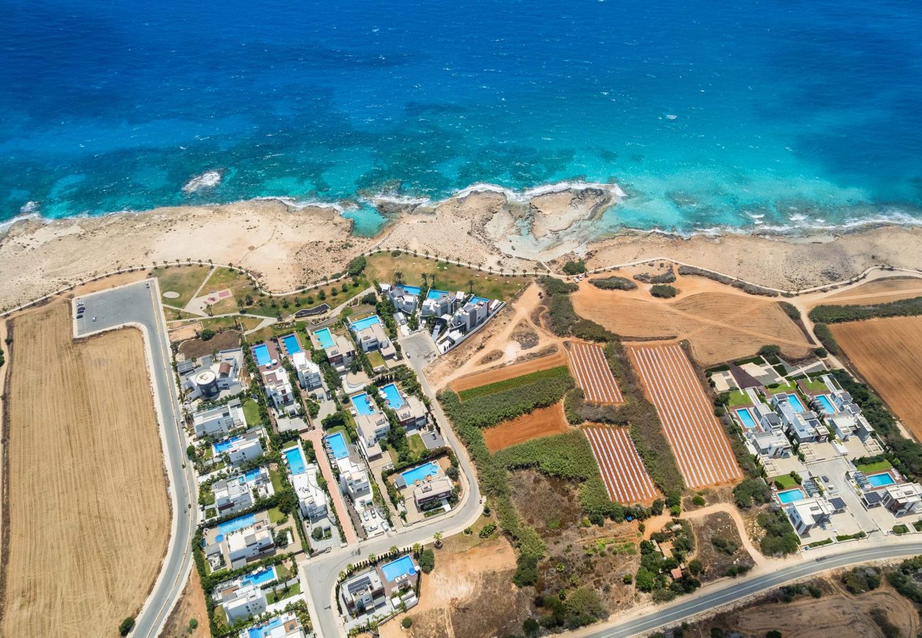 Вилла на Ayia Napa - Vivo Mare Panorama Beachfront Villa