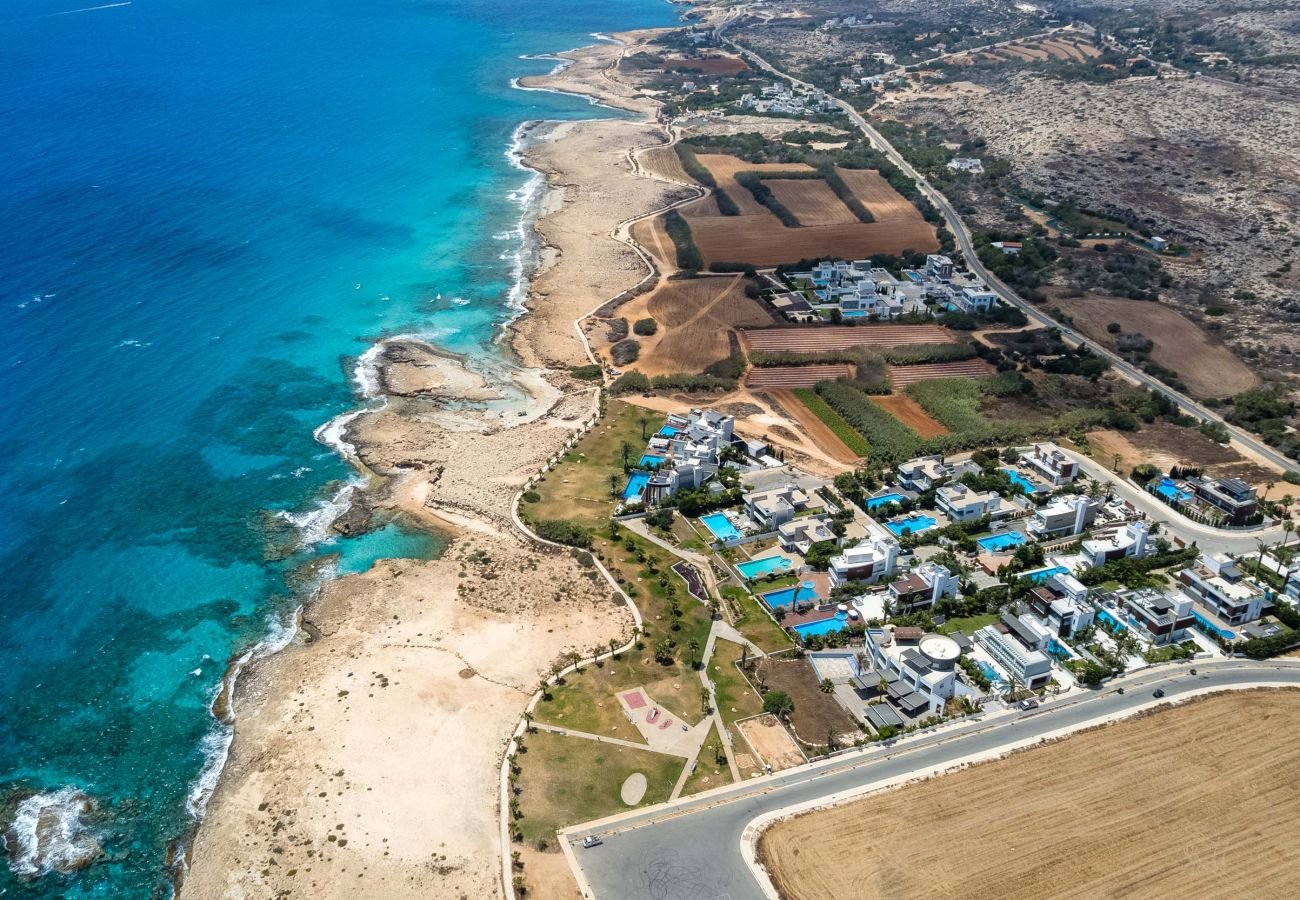 Вилла на Ayia Napa - Vivo Mare Panorama Beachfront Villa