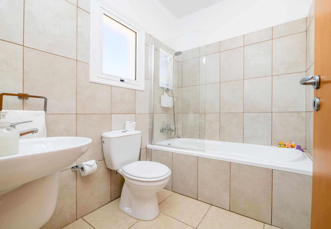 Вилла на Protaras - Ayia Triada Beach Gardens