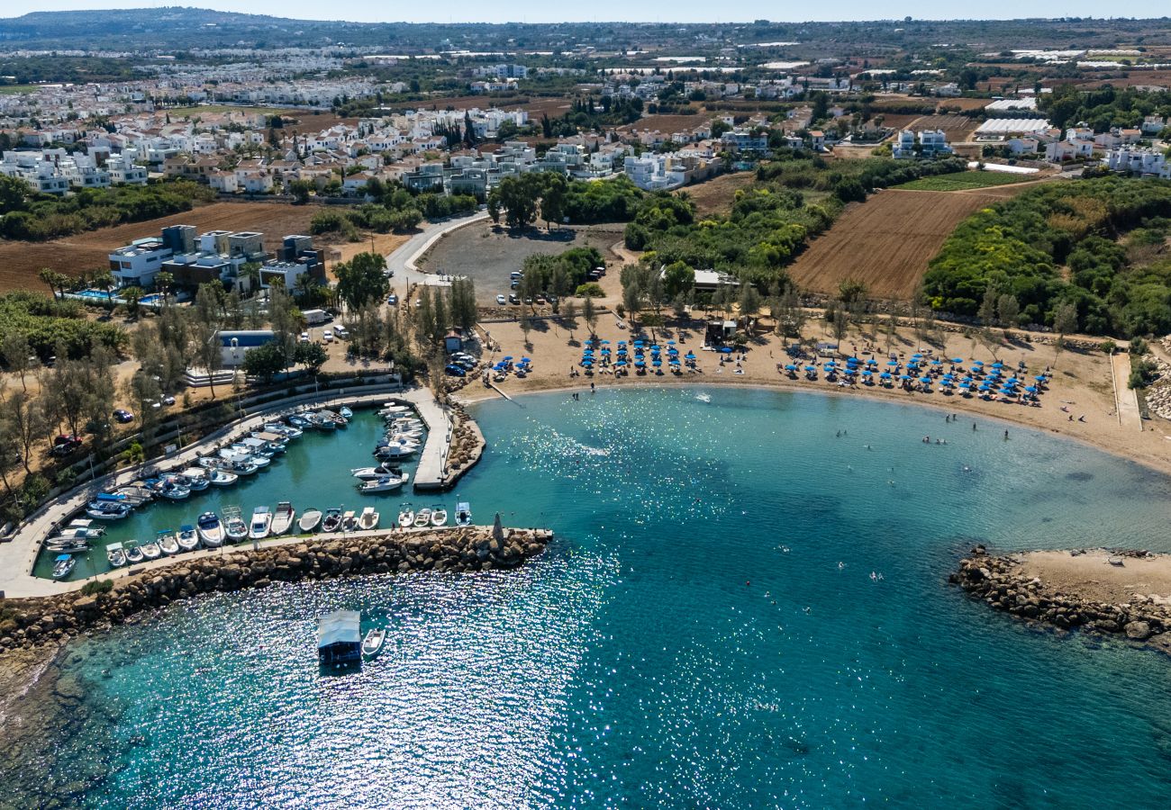 Вилла на Protaras - Ayia Triada Beach Gardens