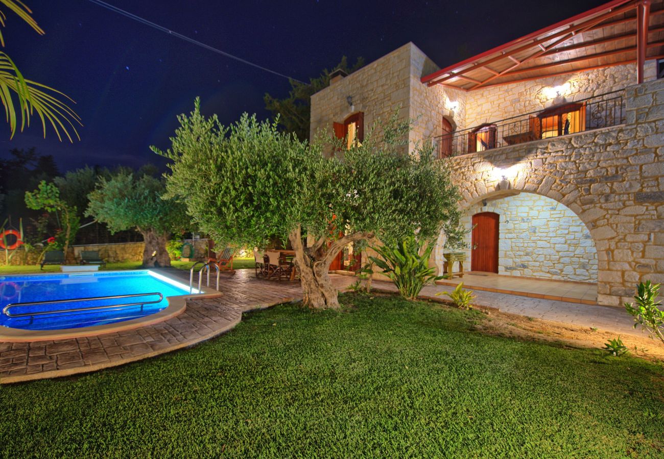 Вилла на Vrises - Villa Nipos - Crete