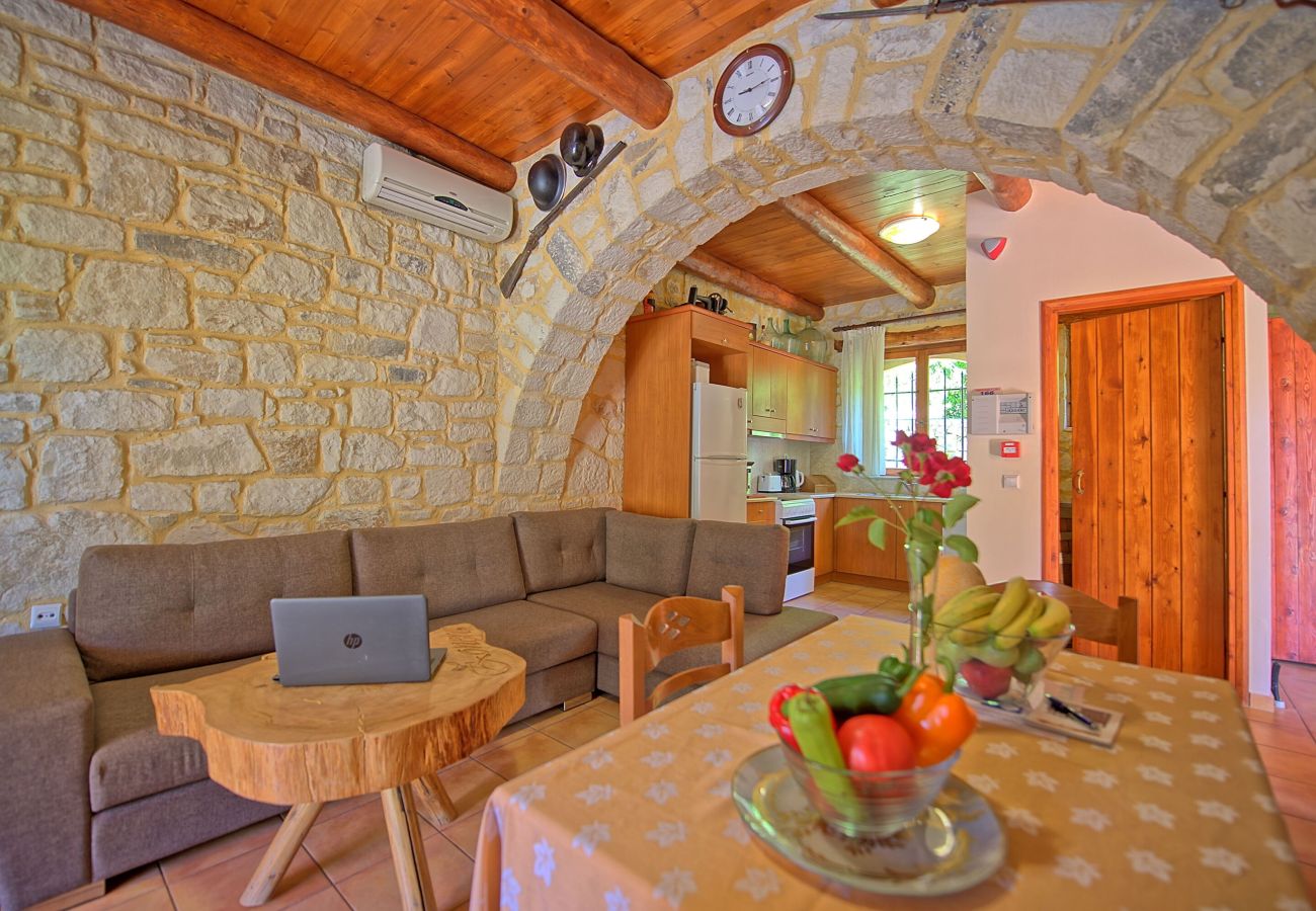 Вилла на Vrises - Villa Nipos - Crete