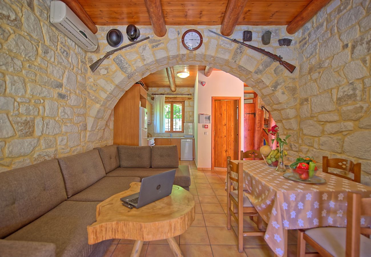 Вилла на Vrises - Villa Nipos - Crete