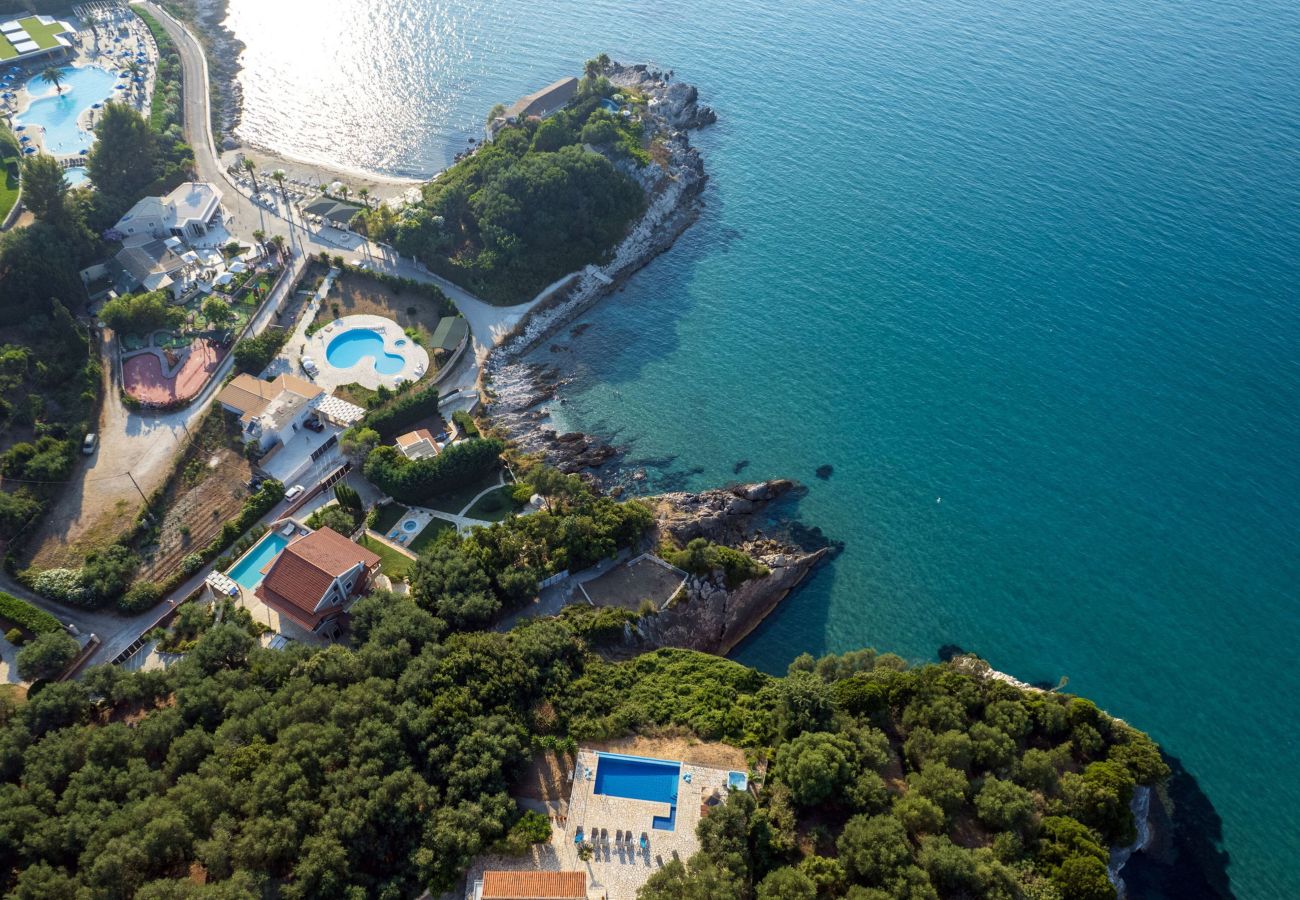 Вилла на Agios Spyridon - Beachfront Villa Seasun - Corfu