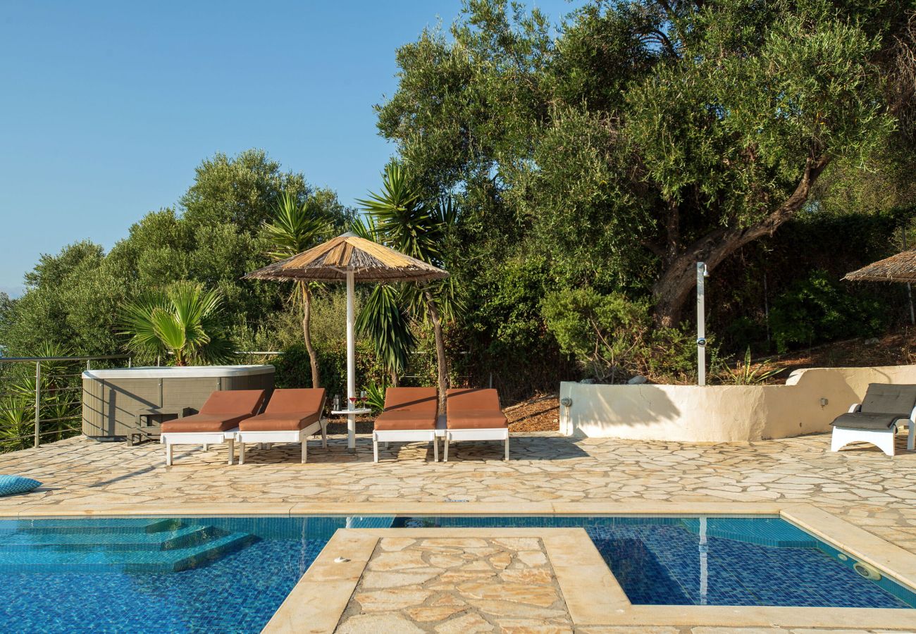 Вилла на Agios Spyridon - Beachfront Villa Seasun - Corfu